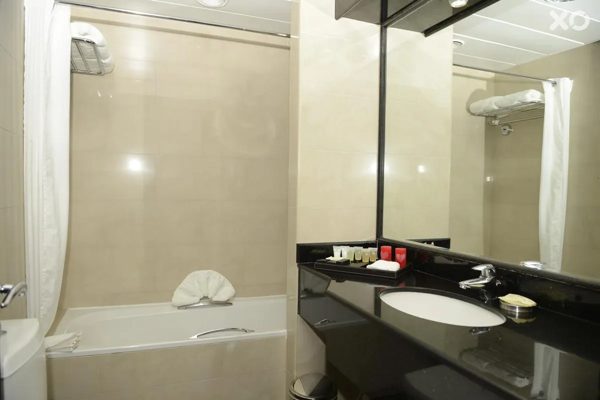 Royal Beach Hotel & Resort