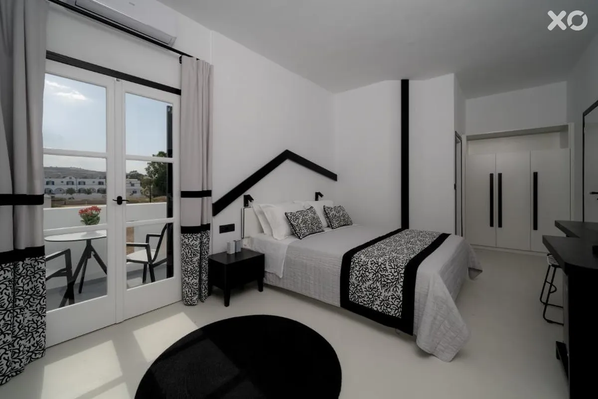 Divelia Hotel