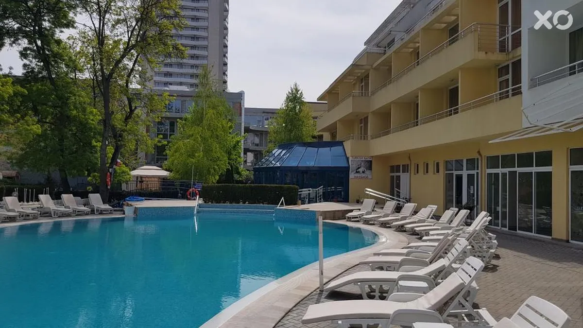 Sun Palace