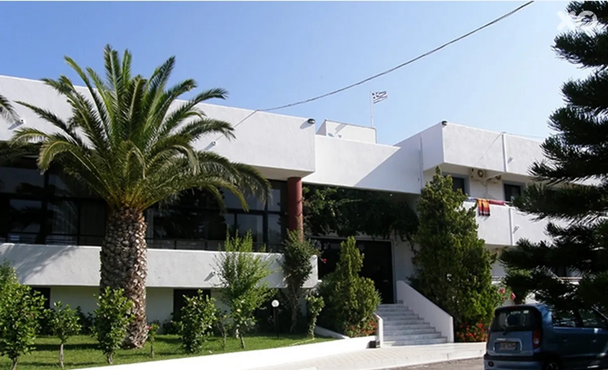 Nina Beach Hotel