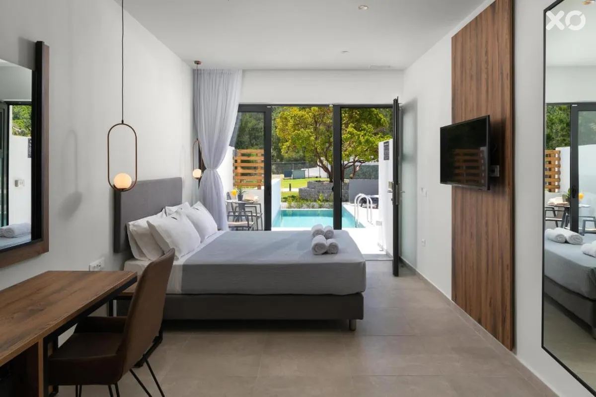 Atalanti Boutique Hotel