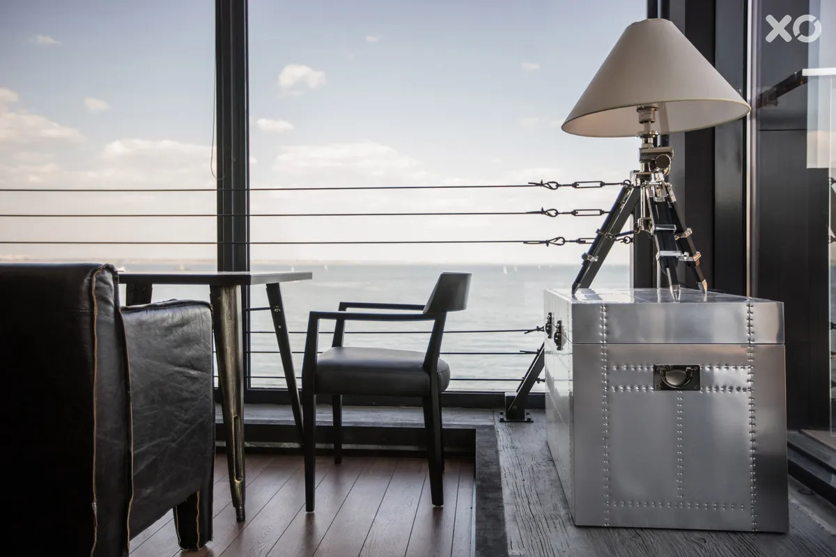 M1 Club Hotel