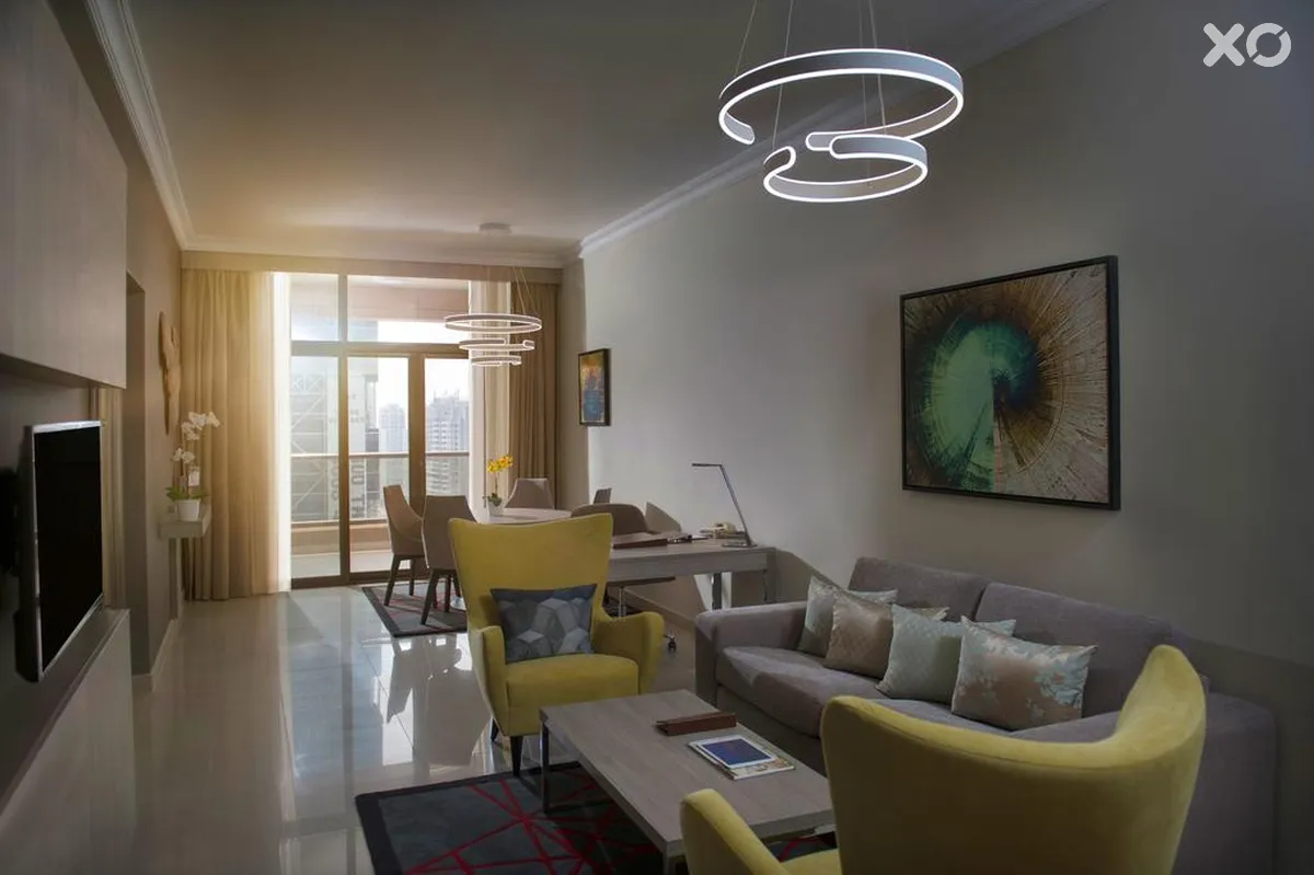 Two Seasons Hotel & Apartments Dubai