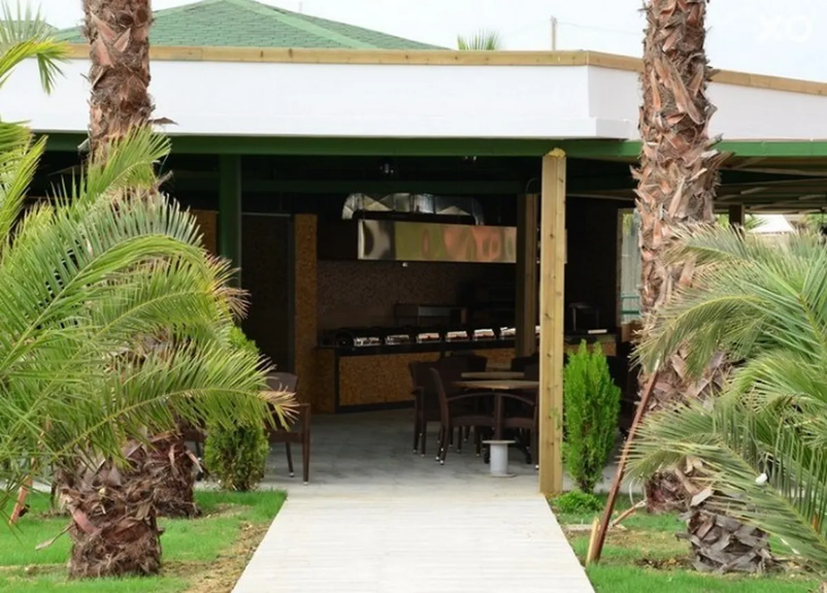 Club Side Coast Hotel
