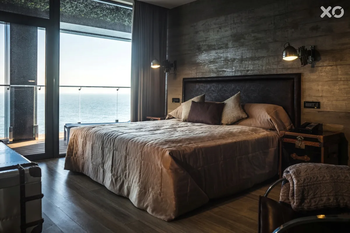 M1 Club Hotel