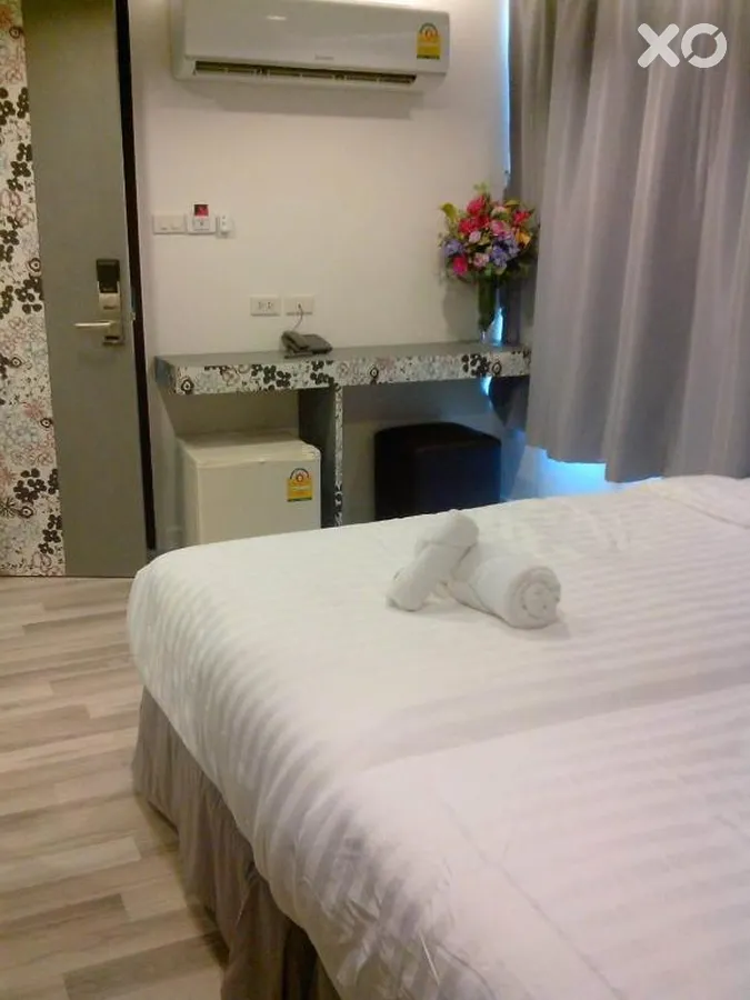 Nantra Ploenchit Hotel