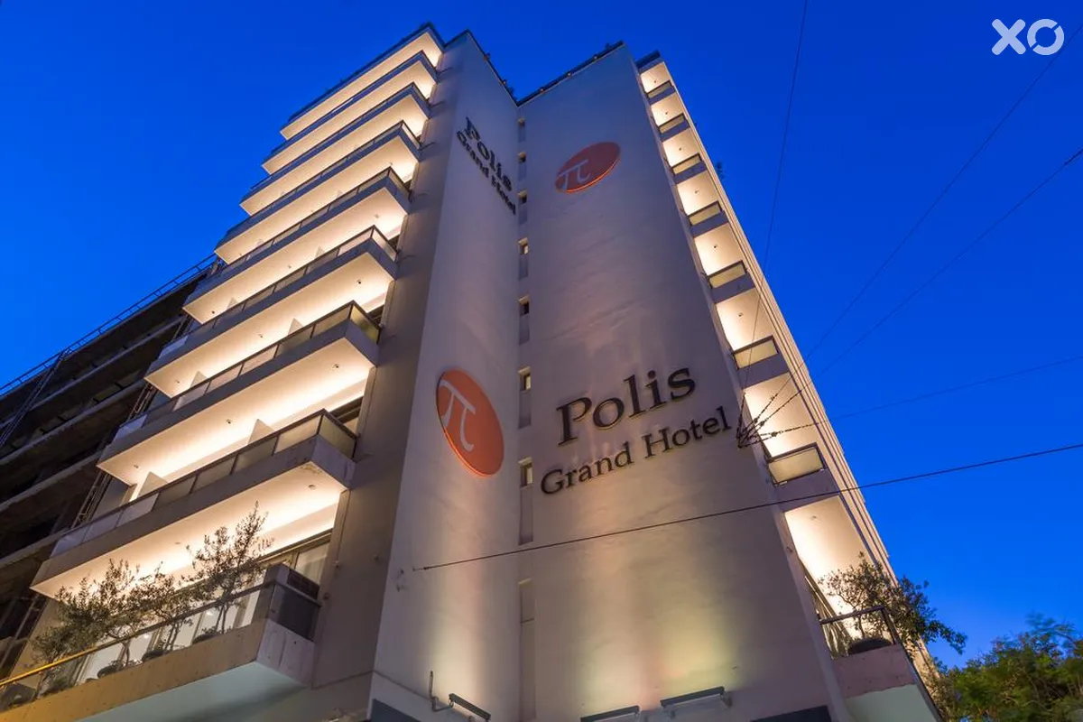Polis Grand