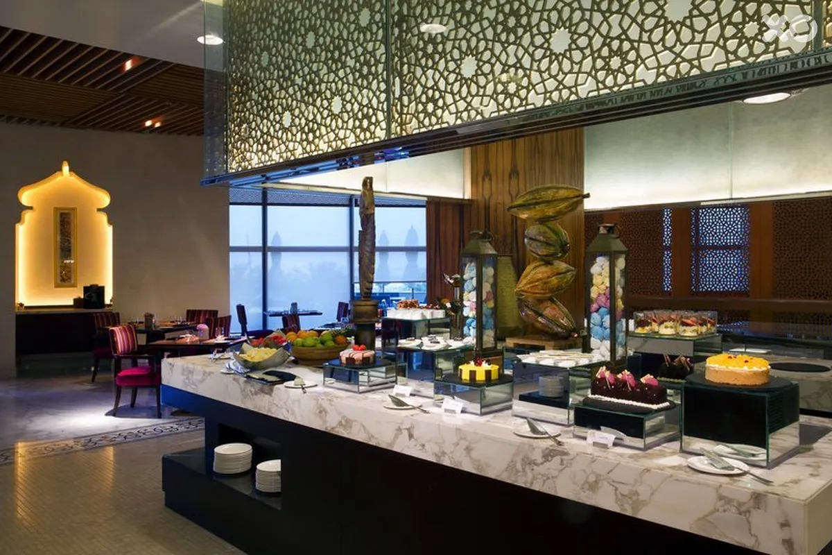 Bab Al Qasr Hotel & Residences
