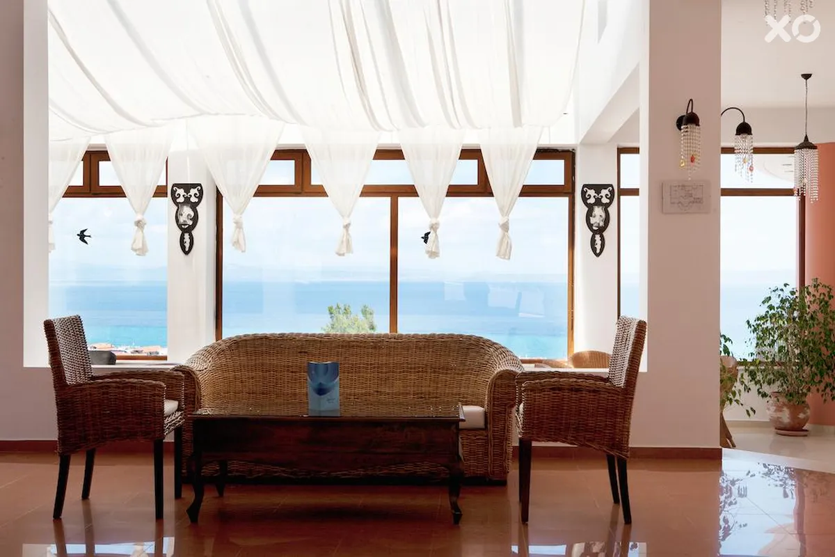Alia Palace Luxury Hotel & Villas