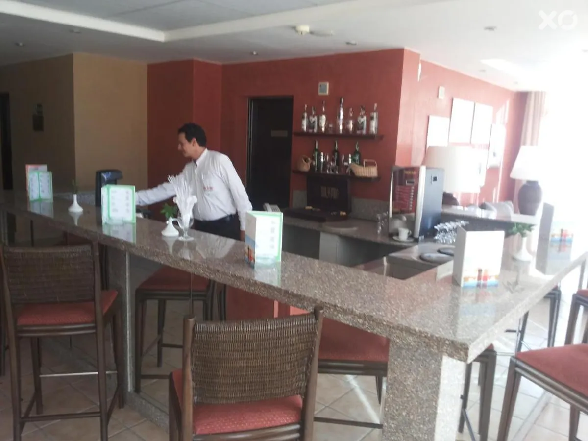 Solymar Ivory Suites