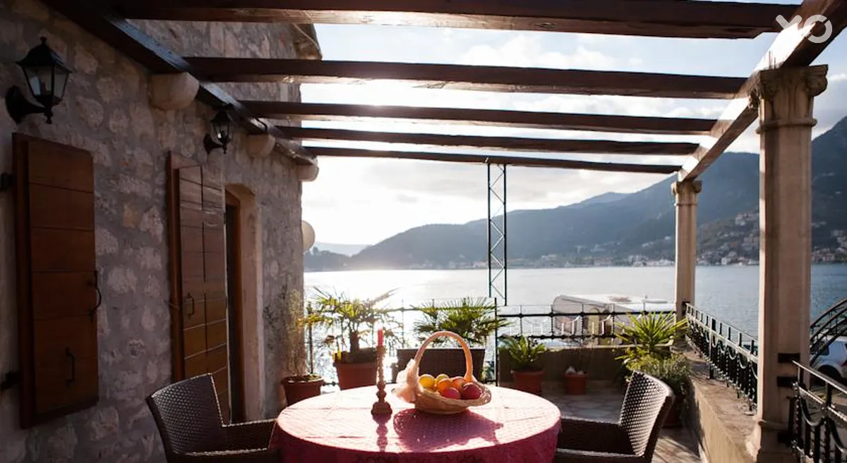 Serventi Villa