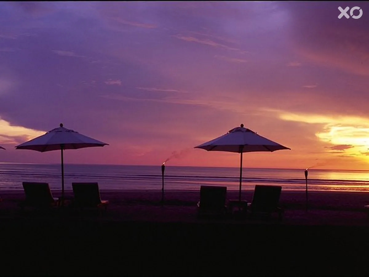 Apsara Beachfront Resort & Villa