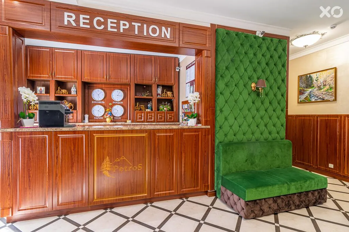 Petros Hotel