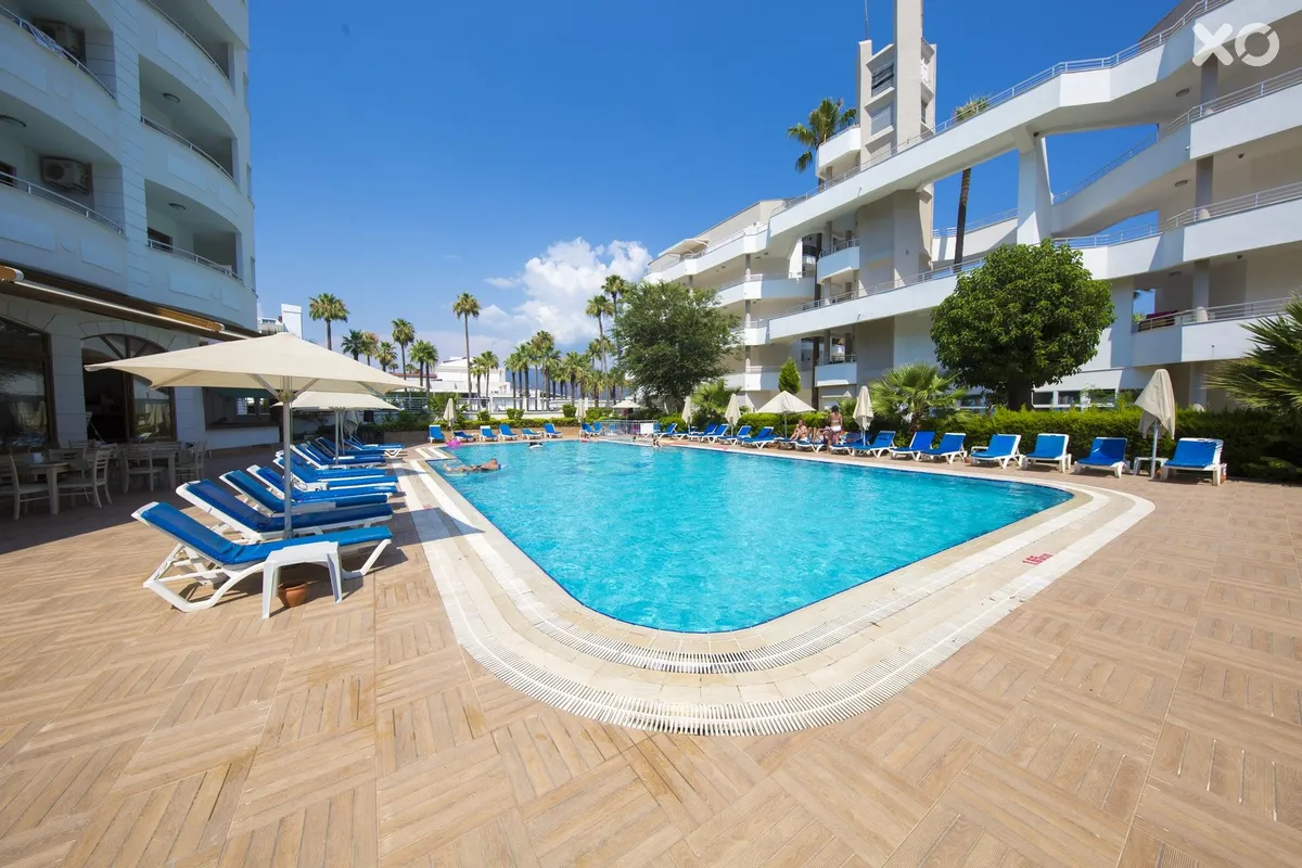 My Dream Hotel