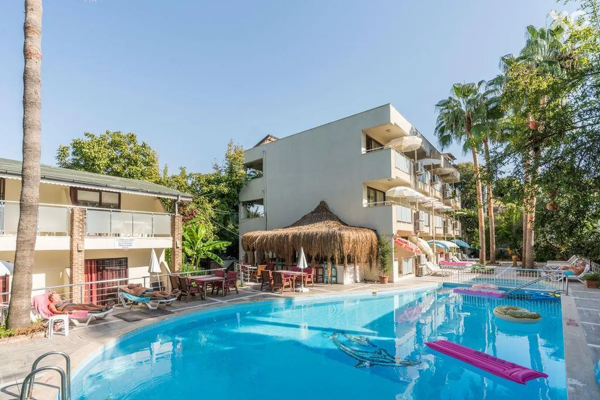 Tropic Hotel