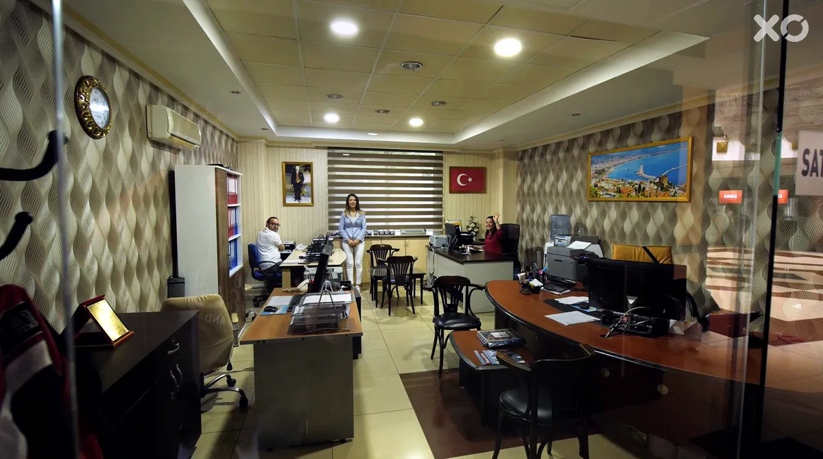 First Class Hotel