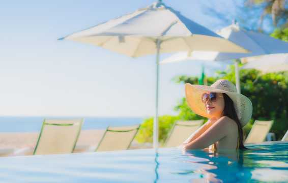 Хиккадува для тех, кто хочет сбежать от суеты! Пляж рядом, лежаки у бассейна и неторопливые утра