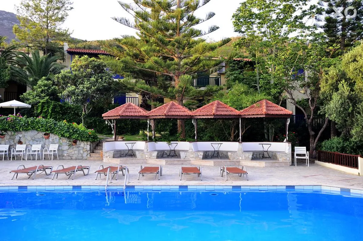 Elpida Hotel & Apartments