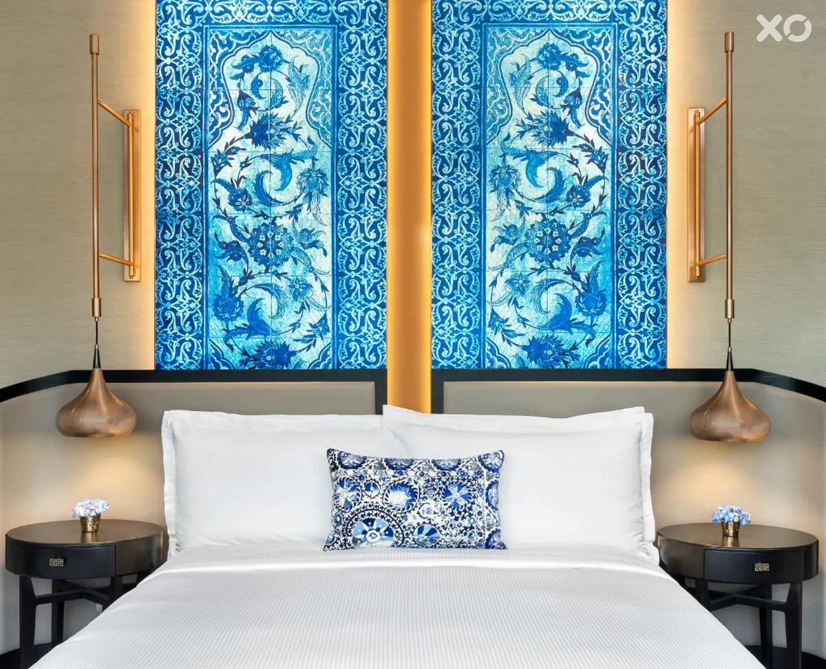 The Ritz-Carlton