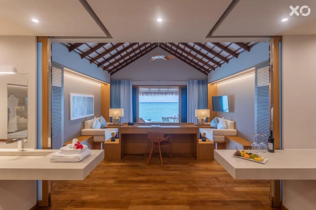 Cinnamon Velifushi Maldives