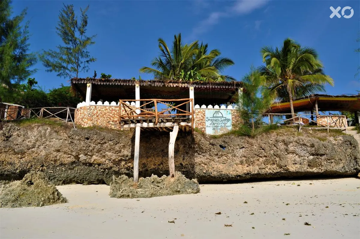 Seasons Lodge