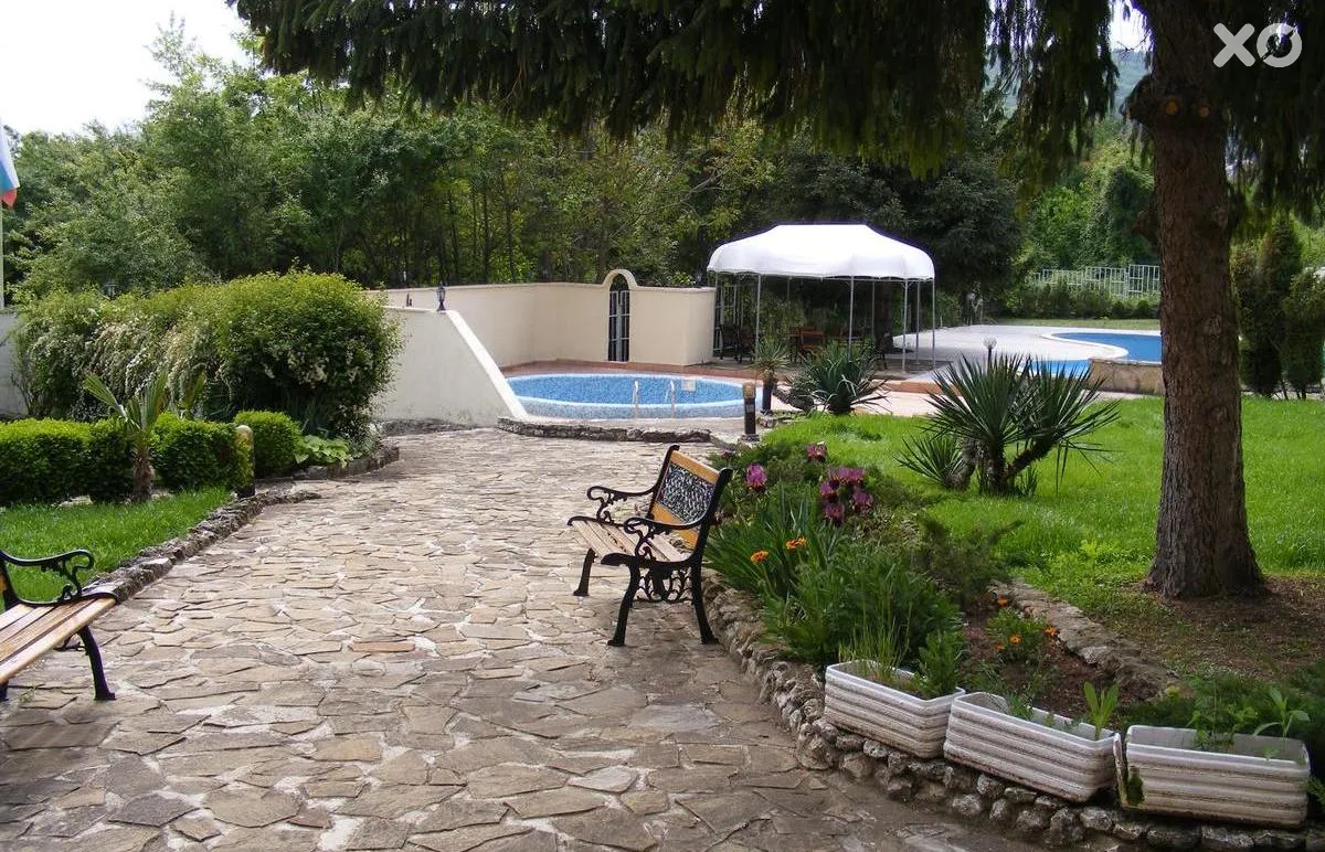 Naslada Hotel