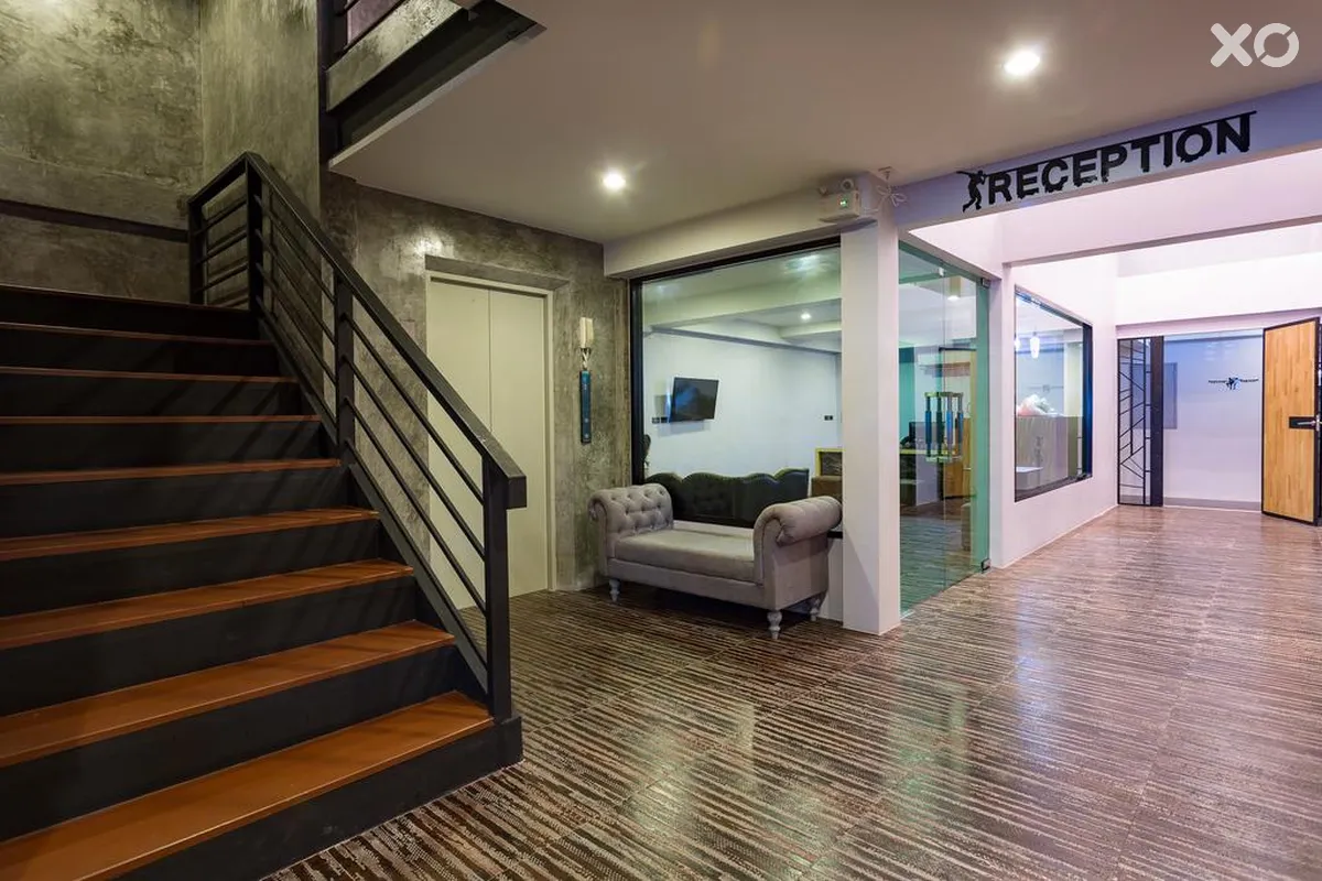 OneLoft Hotel