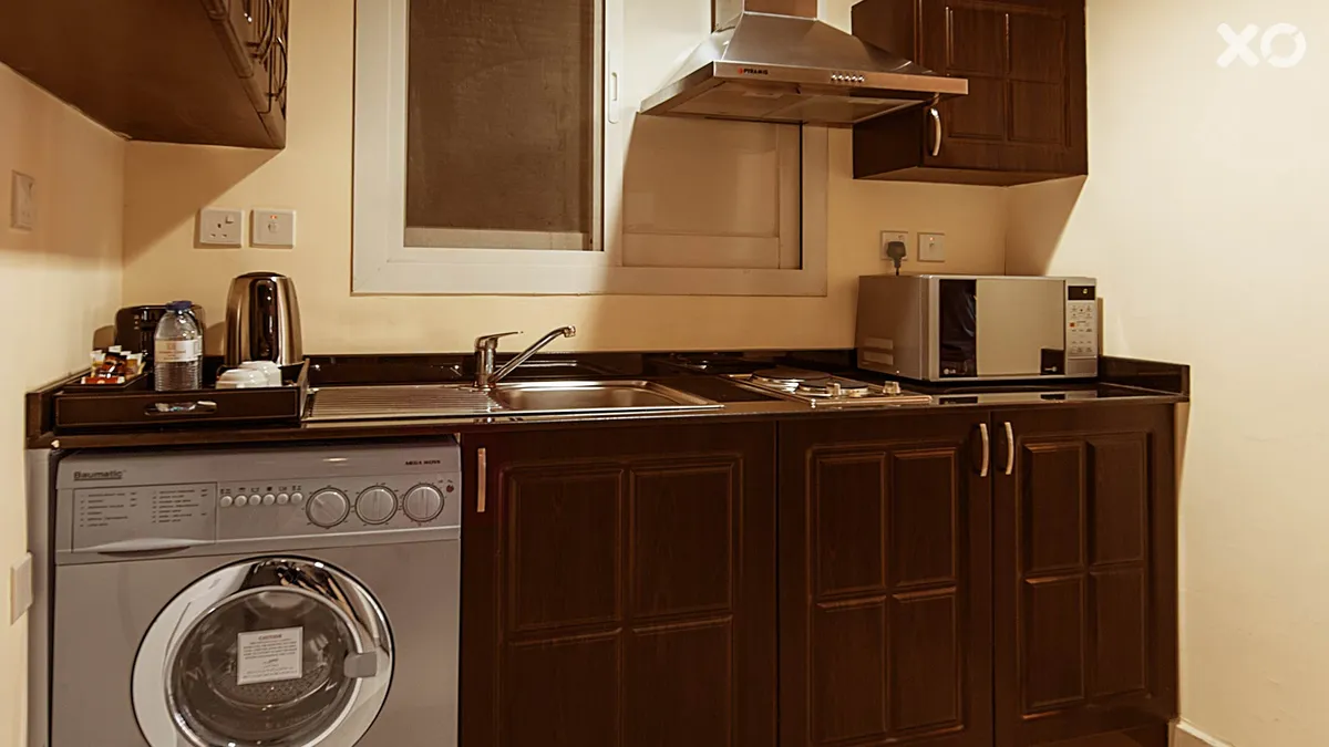 Emirates Grand Hotel Apartments