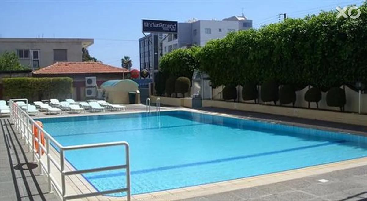 Pefkos Hotel