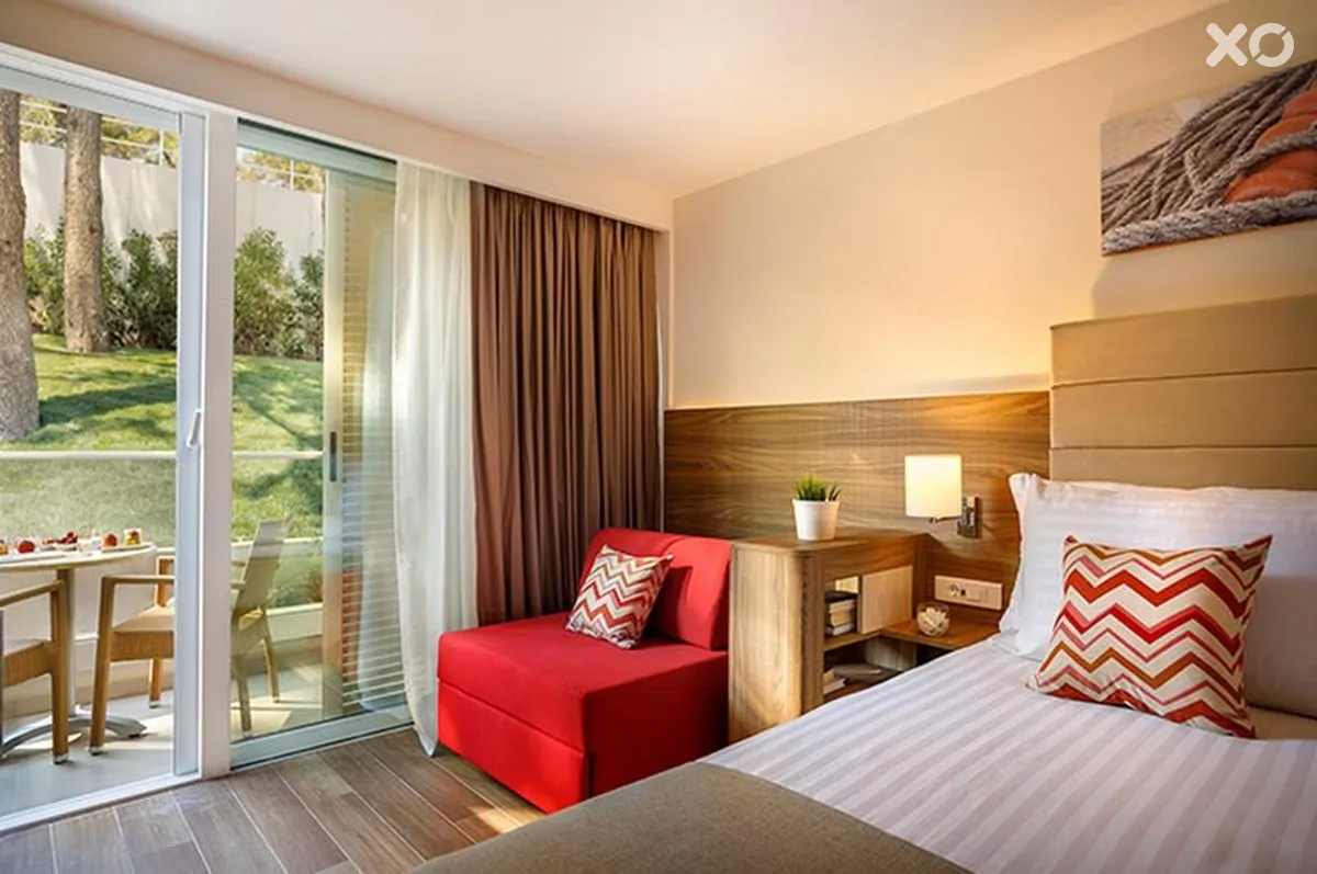 Valamar Girandella Family Hotel
