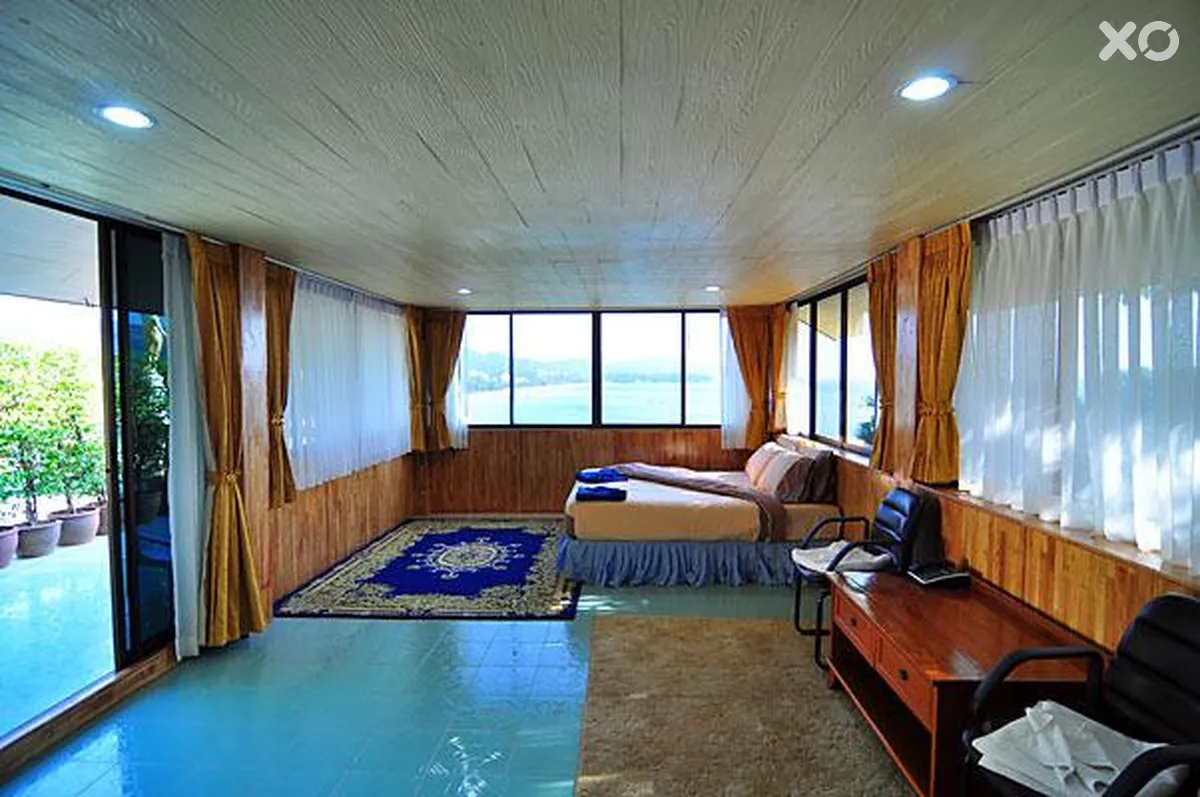 Baan Karon Hill Phuket Resort