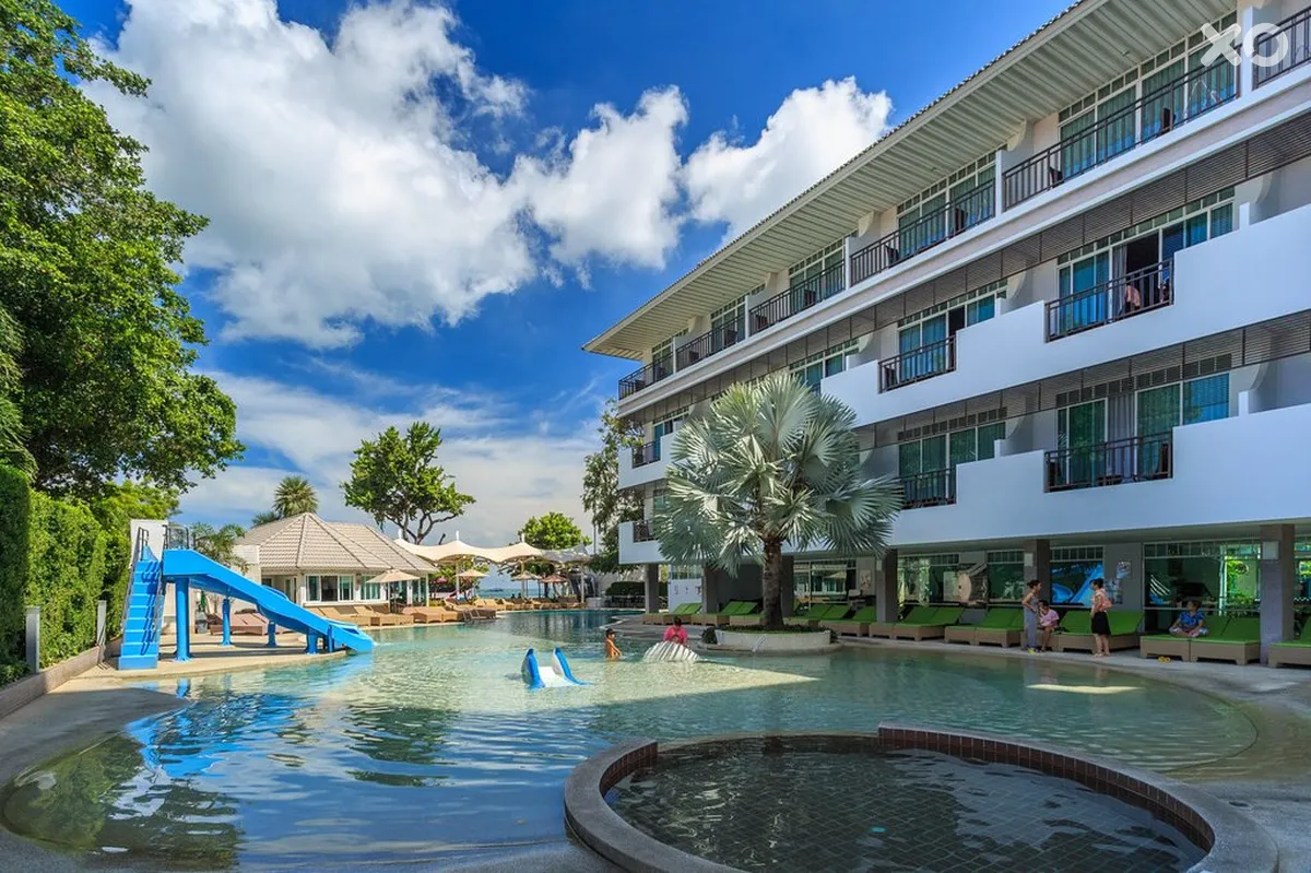 D-Beach Pattaya Discovery Beach Hotel