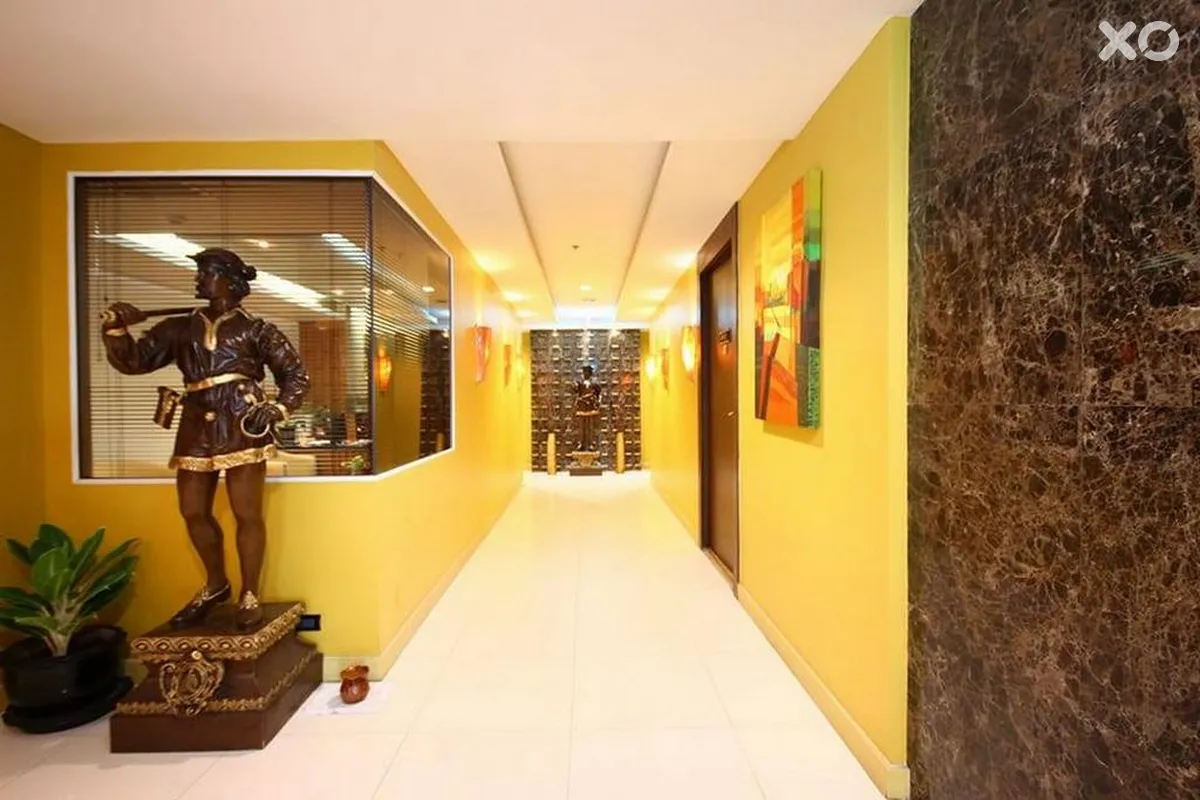 Nova Gold Hotel