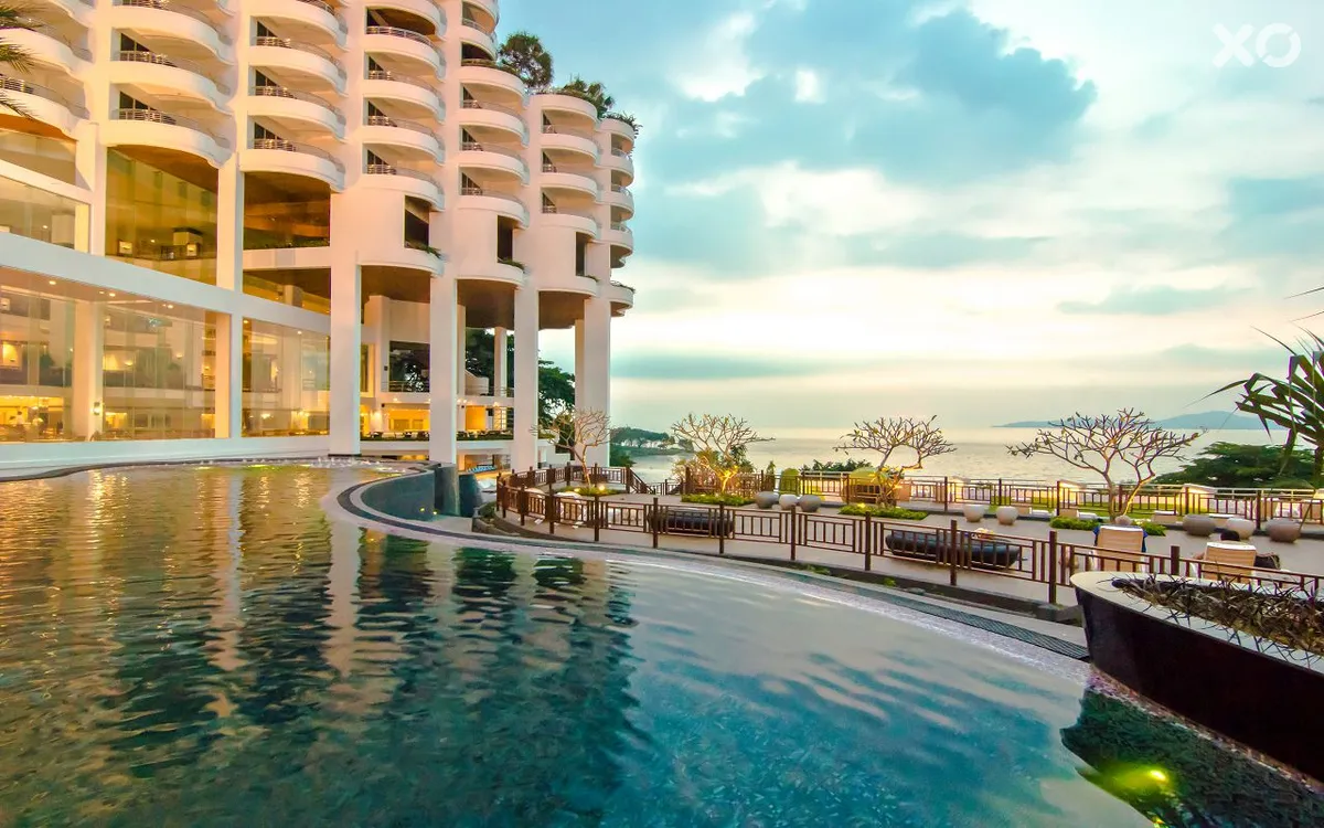 Royal Cliff Beach Hotel