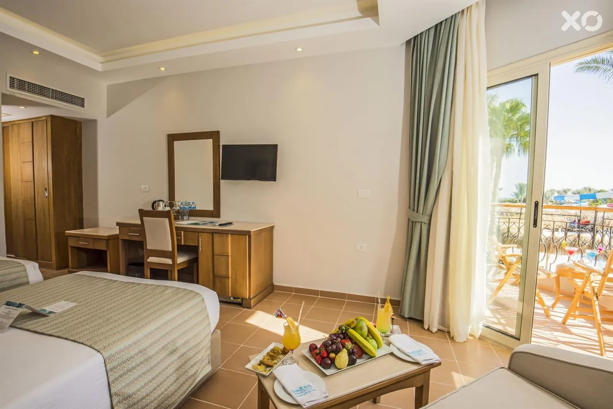 Aqua Joy Resort by Sunrise