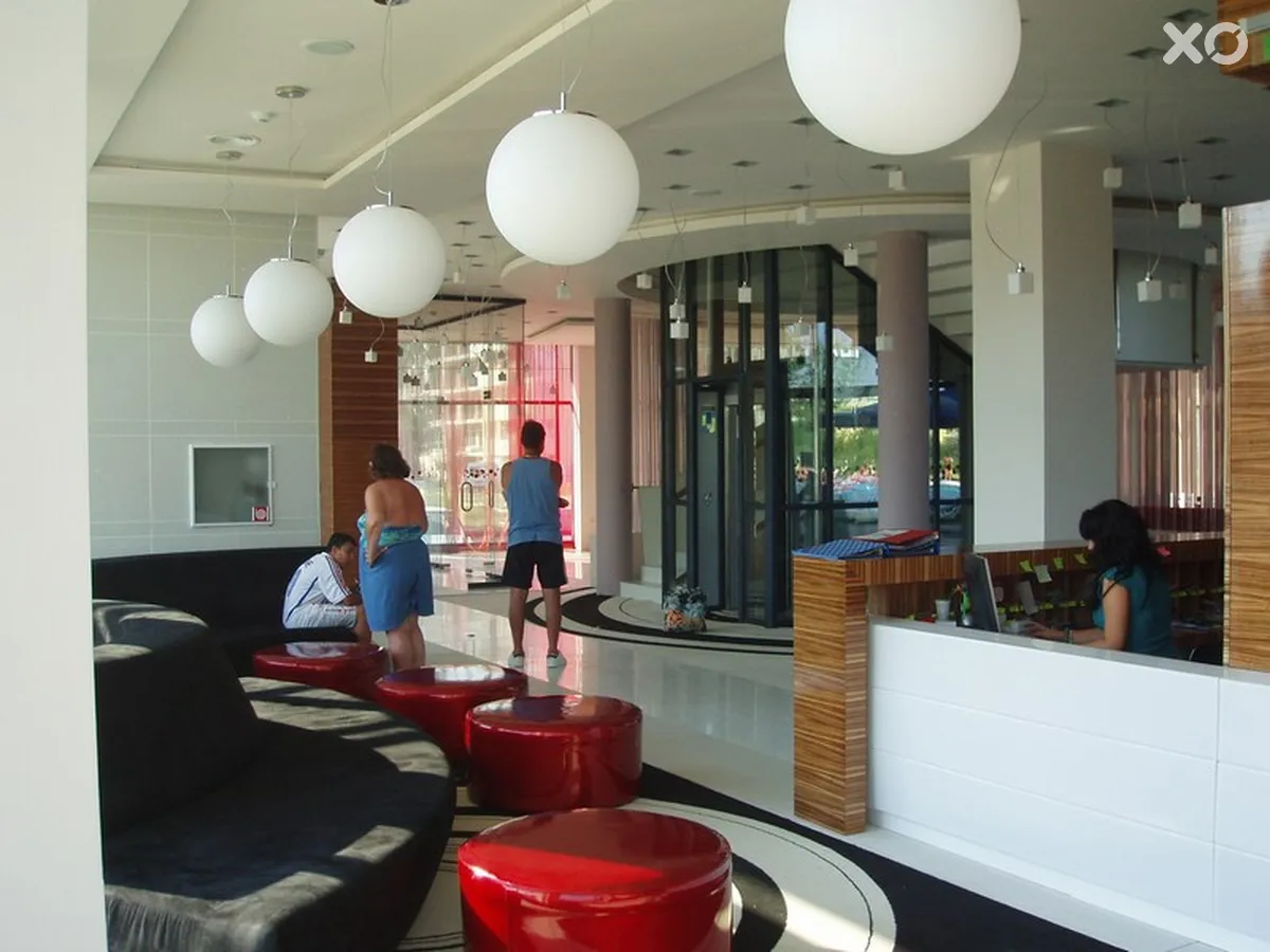 Riviera Blue Hotel