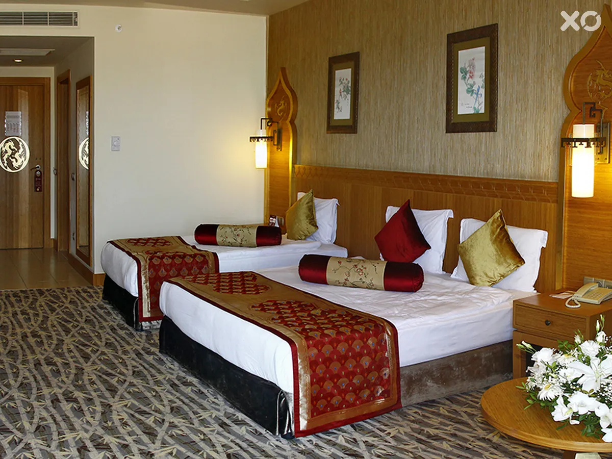 Royal Dragon Hotel