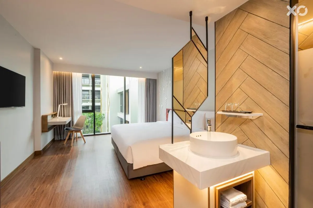 Centara Life Hotel Bangkok Phra Nakhon