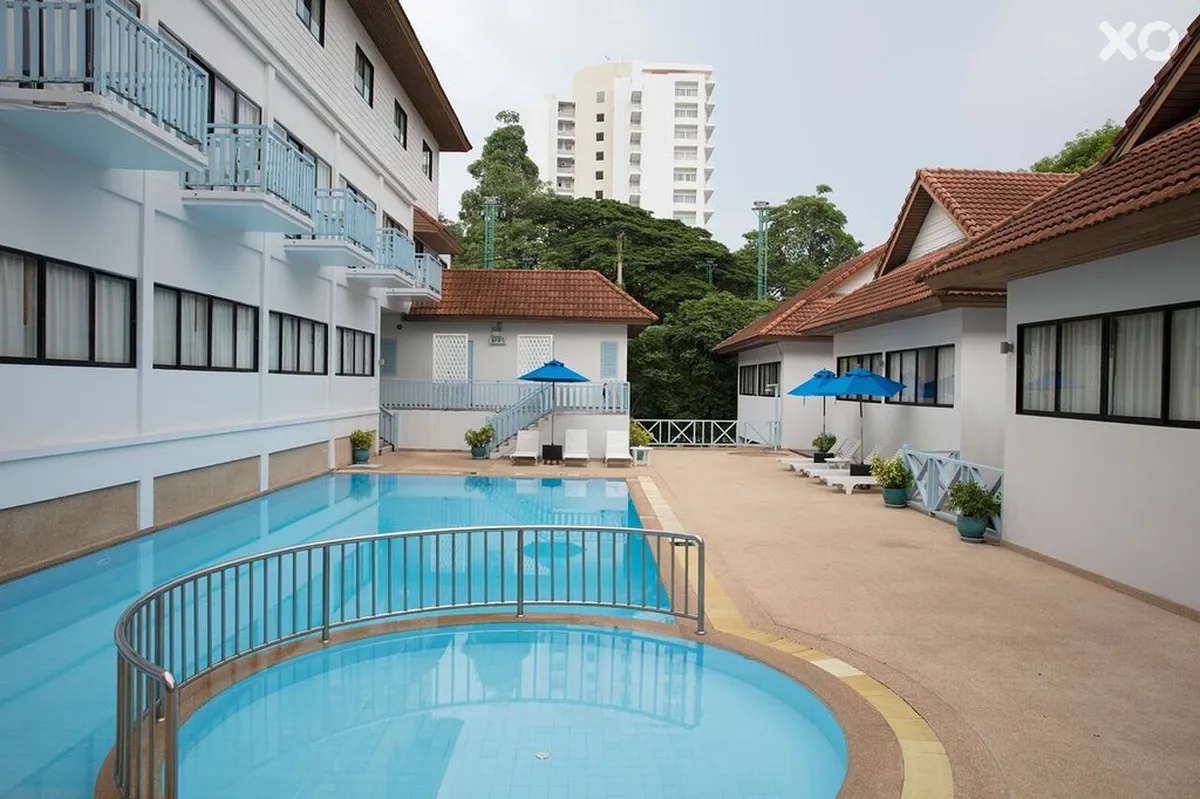 Chom View Hotel