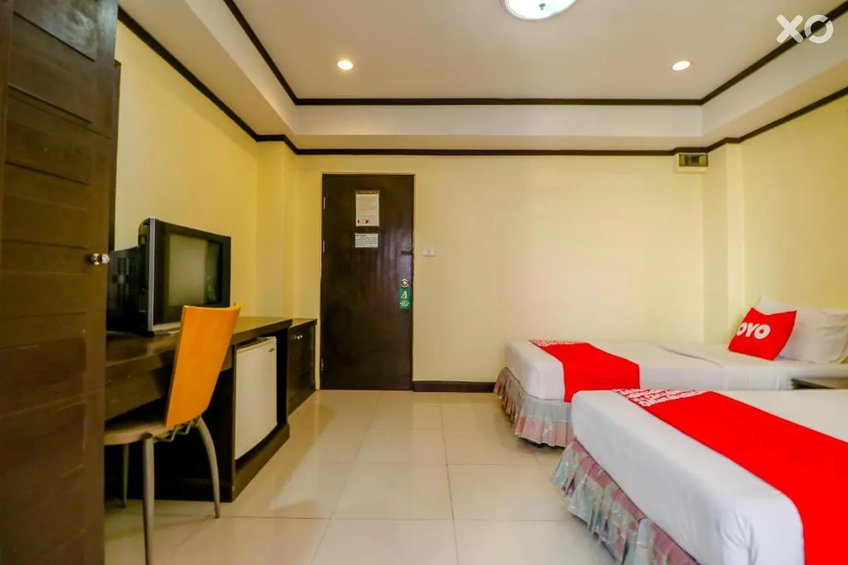 Super OYO 75385 Win Long Hotel