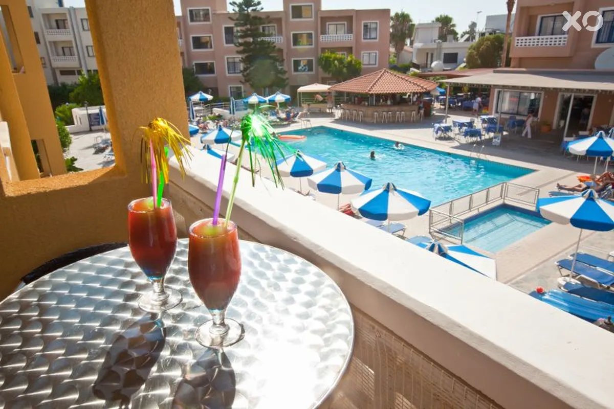 Kefalos Damon Hotel Apartments
