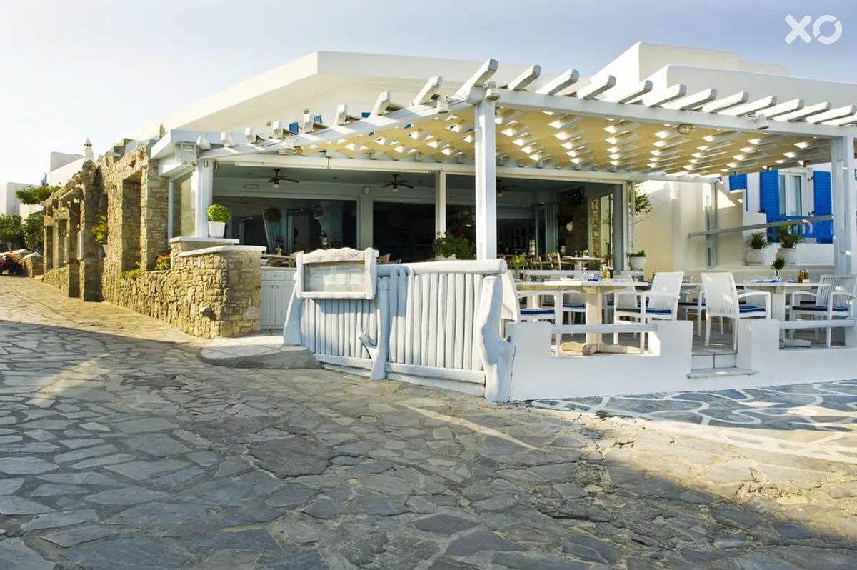 Petinos Hotel