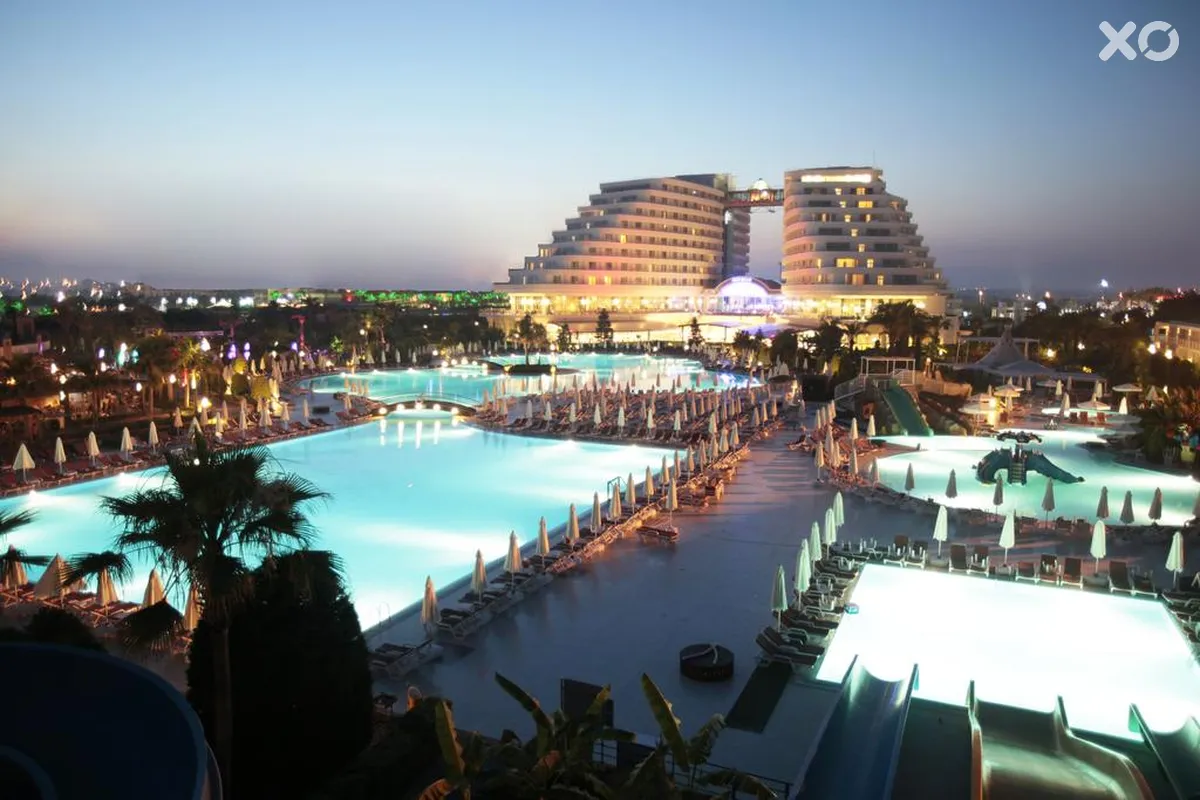 Miracle Resort Hotel