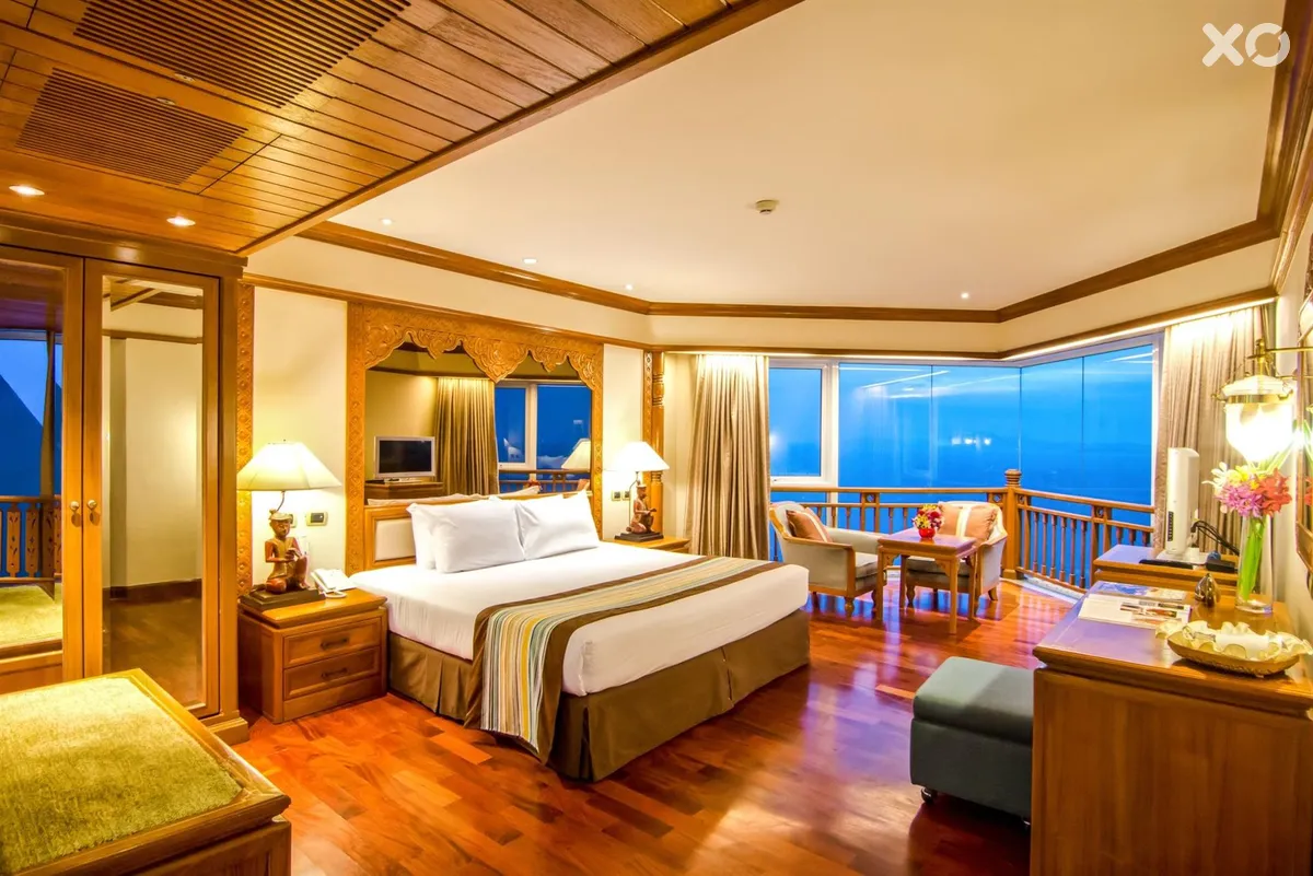 Royal Cliff Beach Hotel