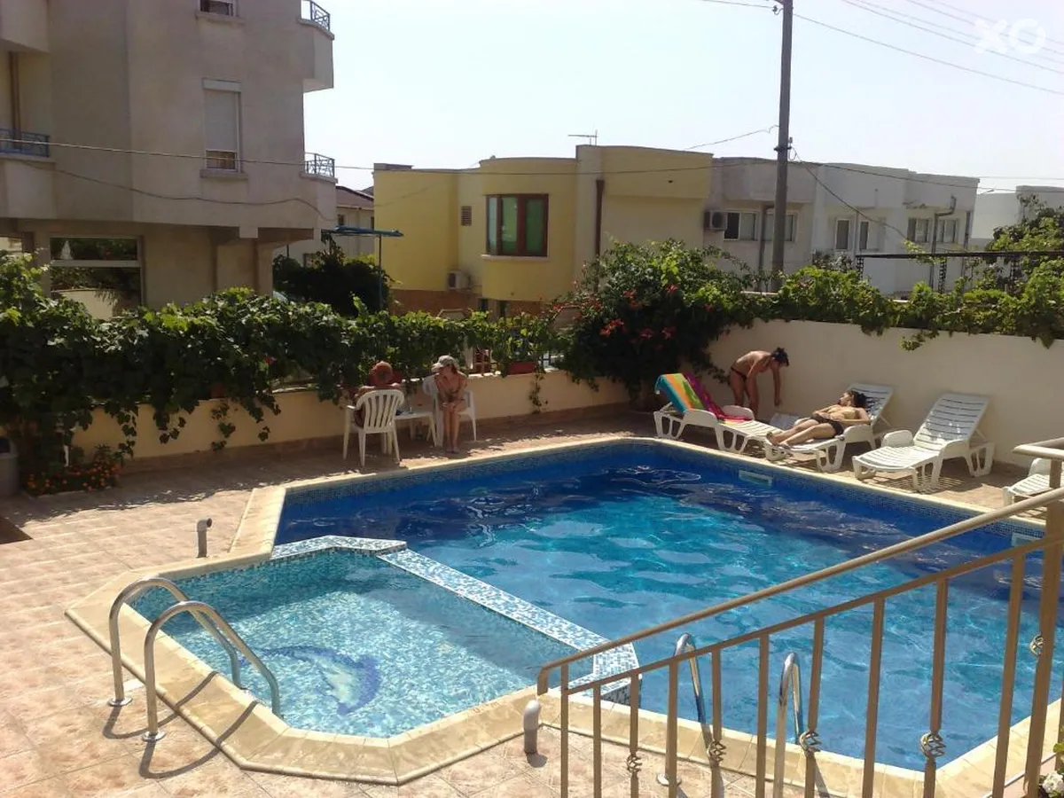 Larisa 1&2 Hotel
