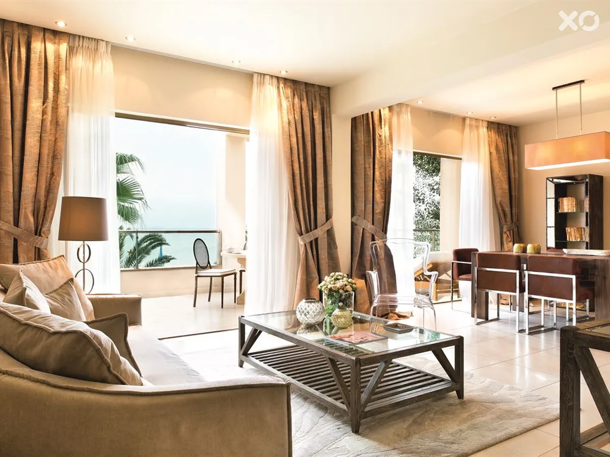 Sani Asterias Suites
