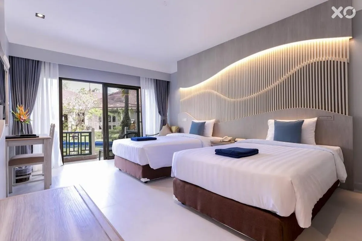 Amora Beach Resort Phuket