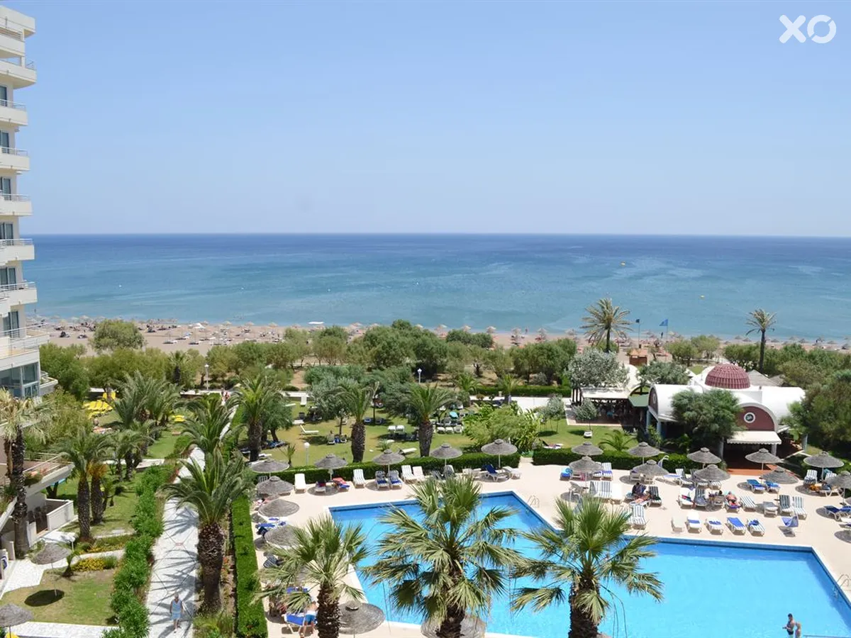 Pegasos Deluxe Beach Hotel