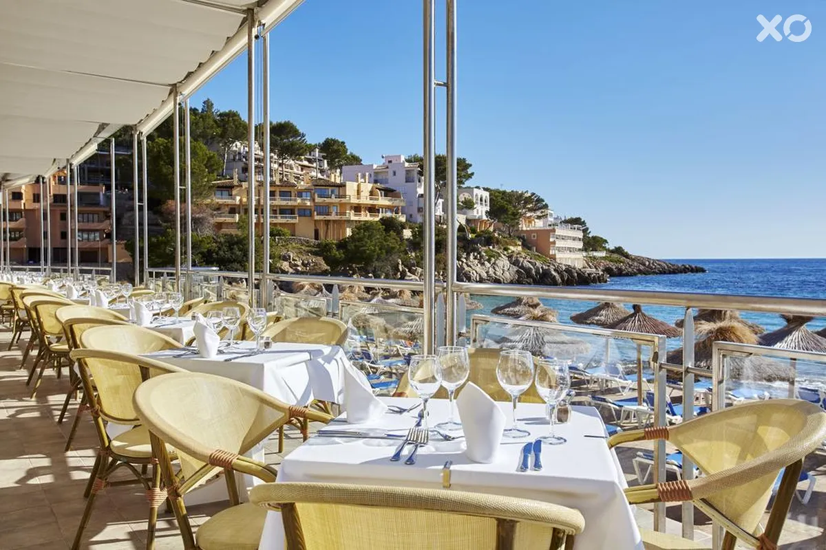 Universal Hotel Aquamarin