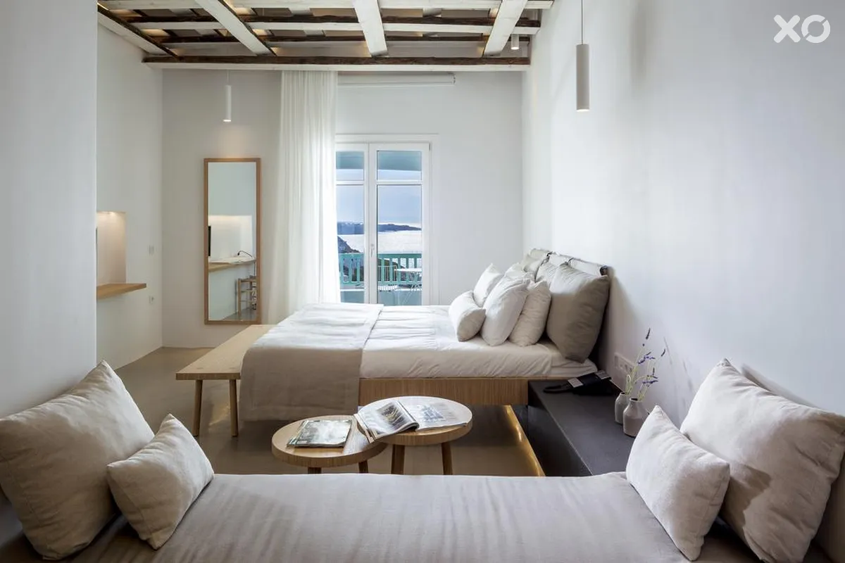 Bill & Coo Suites And Lounge